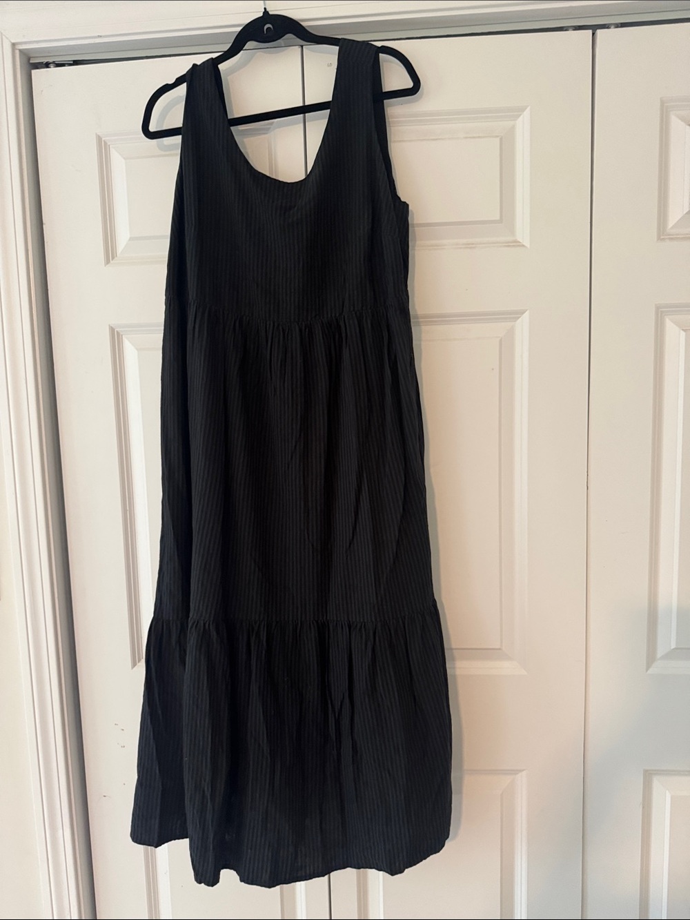 J. Jill Black Sleeveless Tiered Dress
